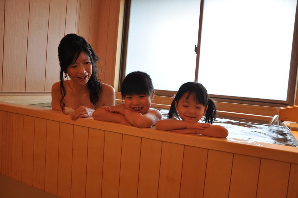 こんぴら温泉 貸切湯の宿 ことね Kotohira Esterno foto